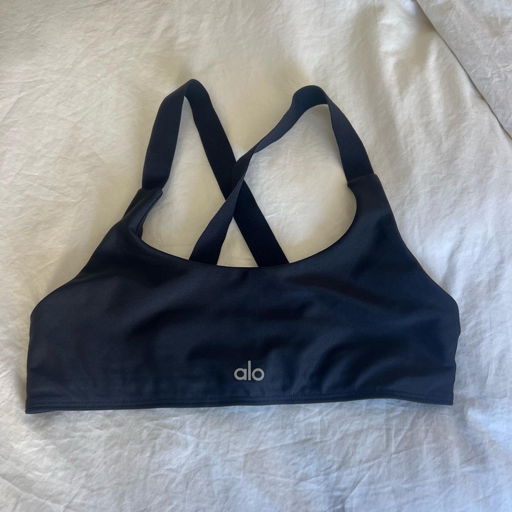 ALO Yoga Airlift Take Charge Bra